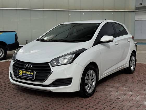 HYUNDAI HB20 1.0 COMFORT PLUS 12V TURBO FLEX 4P MANUAL HYUNDAI HB20 1.0 COMFORT PLUS 12V TURBO FLEX 4P MANUAL